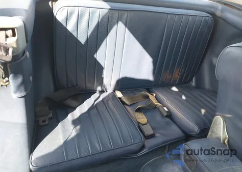 1983 Mercedes-Benz 380 Sl из США, поврежденный, VIN WDBBA45AXDB028458